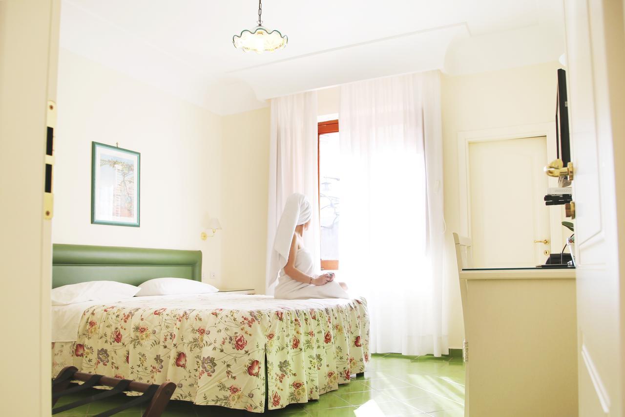 A Casa Dei Nonni Ξενοδοχείο Ραβέλλο Εξωτερικό φωτογραφία